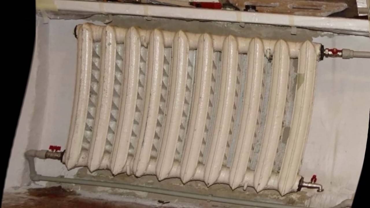 Теплоотражающие экраны за радиаторами отопления