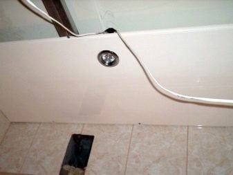 Монтаж точечных светильников в ванной