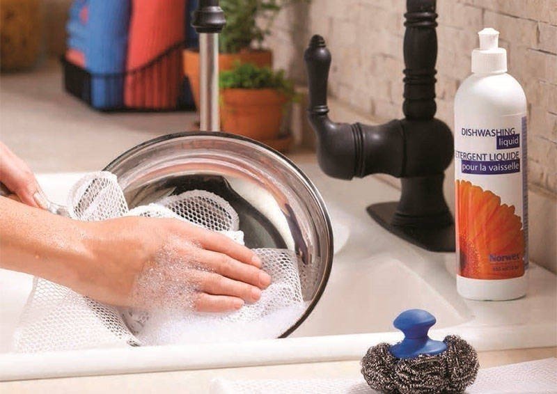 Дезинфекция щеток для мытья рук и мочалок