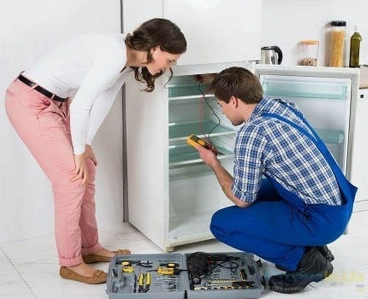 Стиль мастера по ремонту холодильников