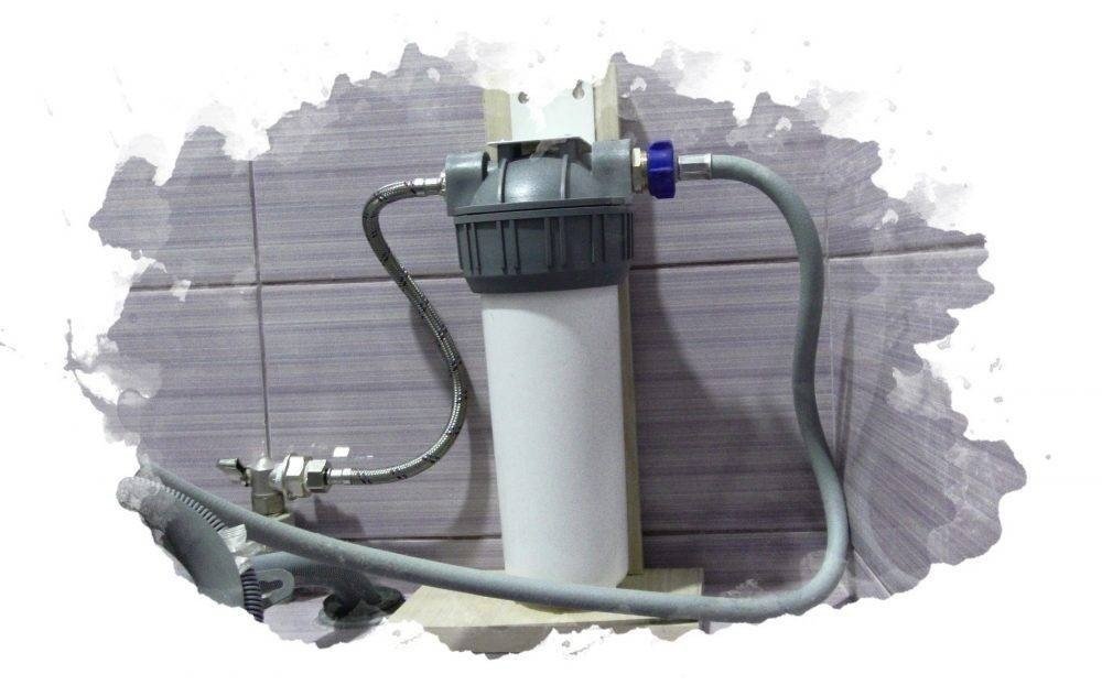 Водяной фильтр для водопровода аквафор