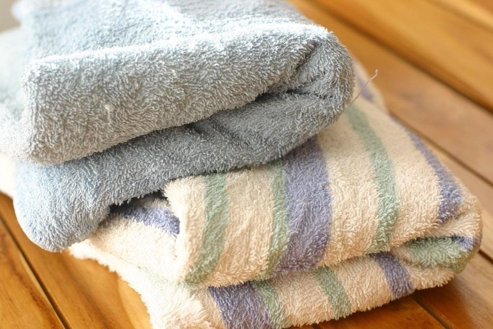 Старое махровое полотенце