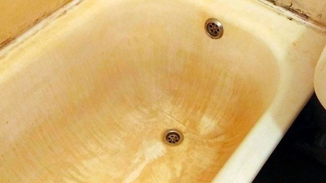 Известковый налет в ванной: чем отмыть, как очистить известковый налет на акриловой, эмалированой, чугунной ванне